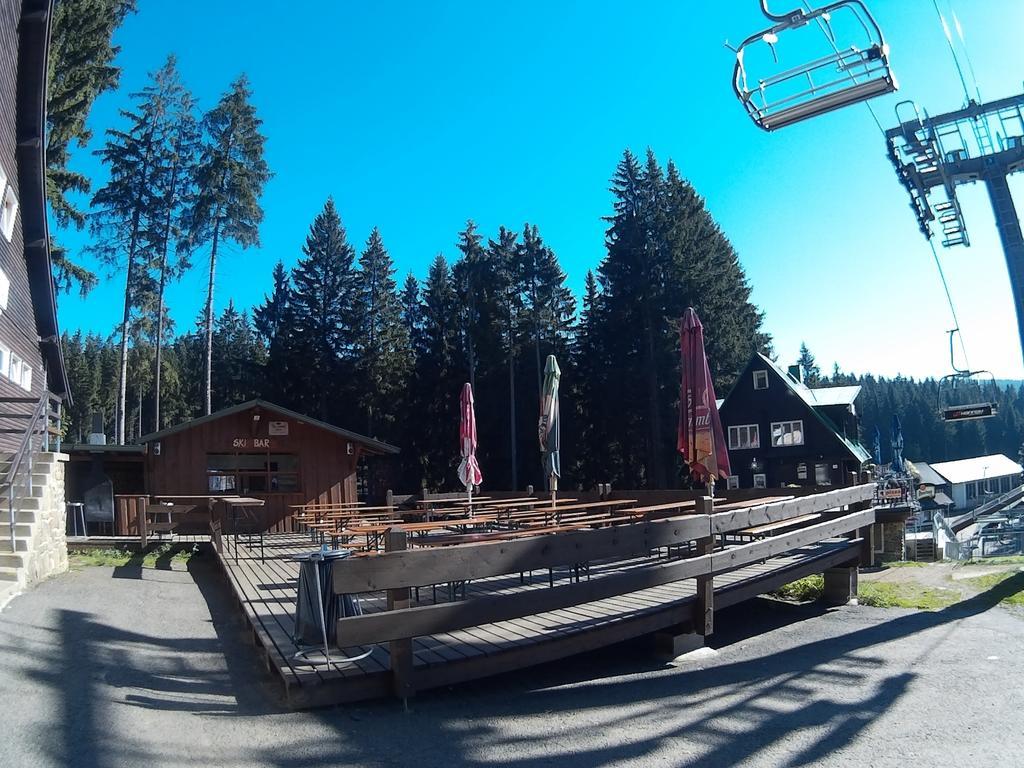 Ski & Bike Spicak Zelezna Ruda Luaran gambar