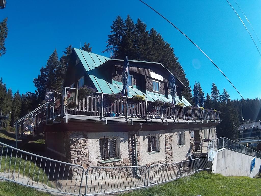 Ski & Bike Spicak Zelezna Ruda Luaran gambar